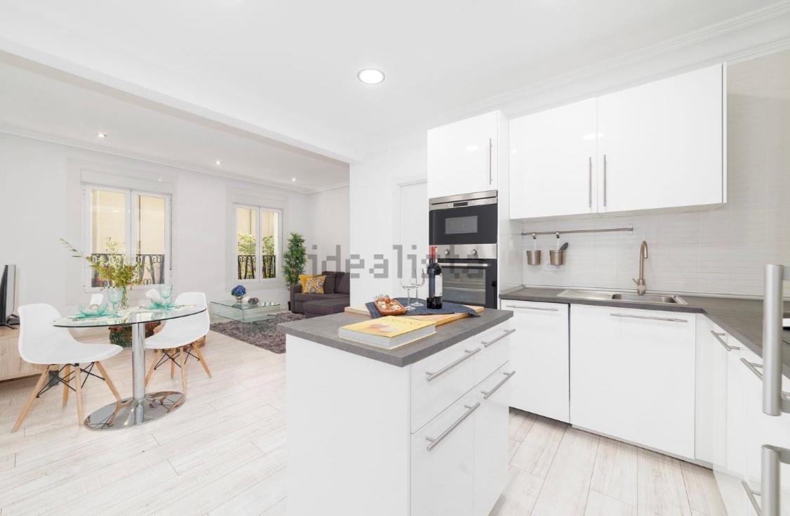 Beautiful And Comfortable Flat In Center Of Madri Exterior foto